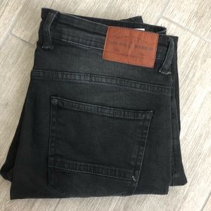 Zara Men Black Faded Denim Jeans 31x30